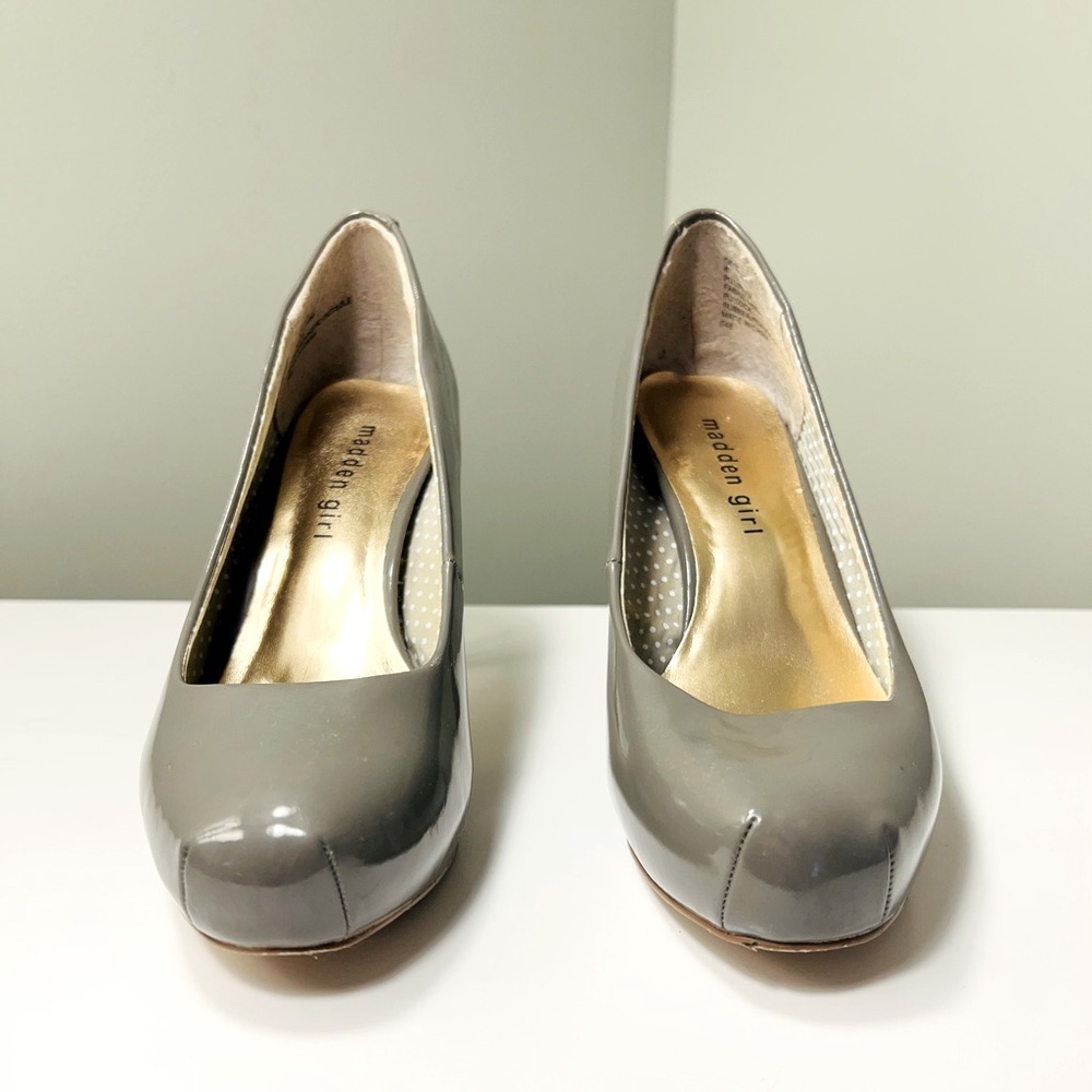 Madden Girl Gray Heels - Picture 2 of 7